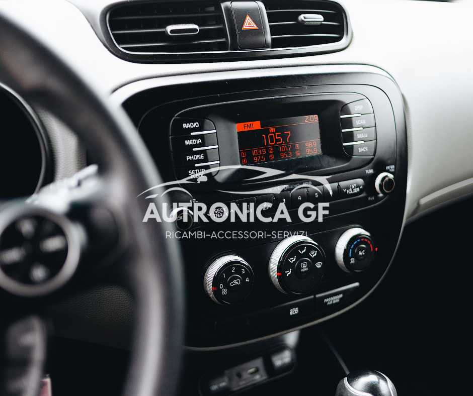 STEREO E CAR MULTIMEDIA SYSTEM