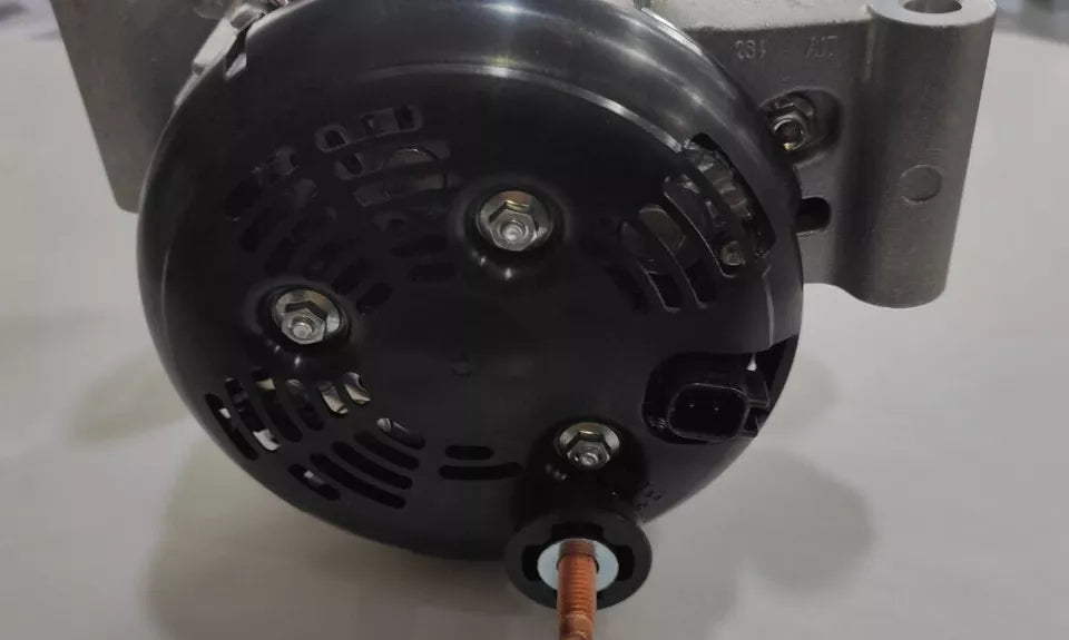 TN421000-7042 ALTERNATORE adatto per CHRYSLER 300c NUOVO